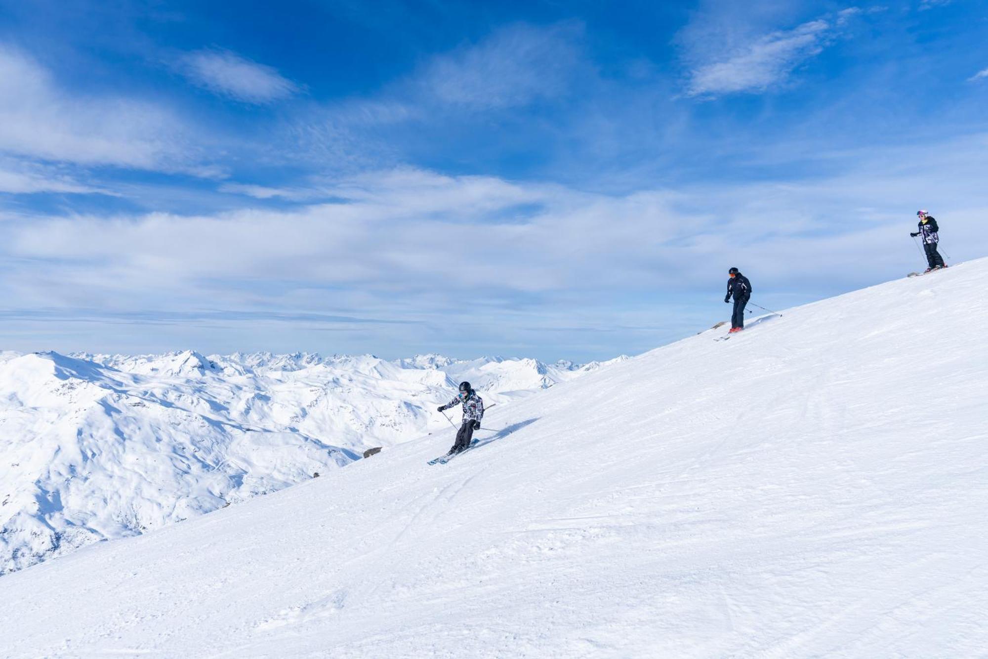 Villages Clubs Du Soleil - Les Menuires แซ็ง-มาร์แต็ง-เดอ-แบลวีย์ ภายนอก รูปภาพ